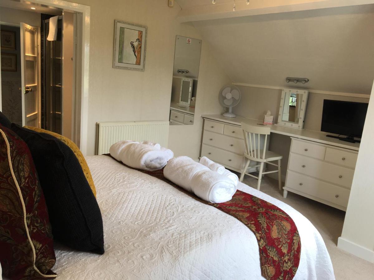 Bron Hafren Bed & Breakfast Montgomery Ngoại thất bức ảnh